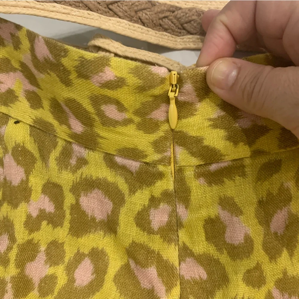 ZIMMERMANN Shorts women Sz 0 Lemon Leopard Carnaby Belted Linen Pleated Pockets